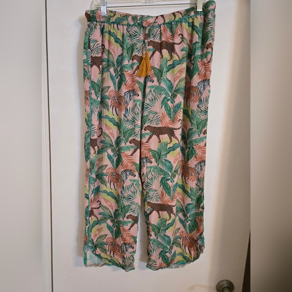 World Market Jungle/Animal Print Pajama Pants - Green and Peach - Picture 6 of 8